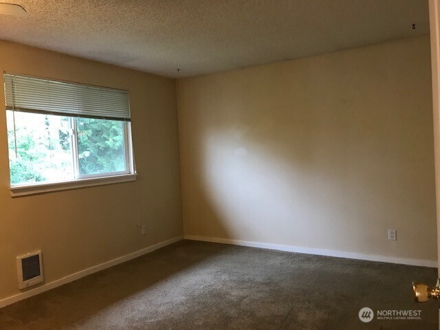 9719 Danwood Lane NW #3, Silverdale, WA 98383