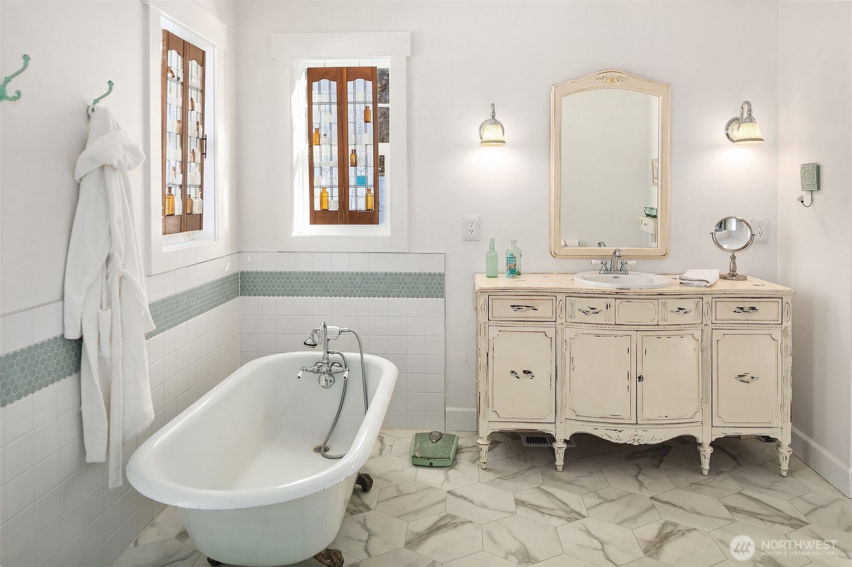 2080 Bettas Road , Cle Elum, WA 98922