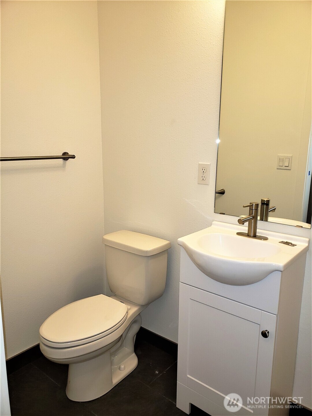 8706 S 42nd Avenue , Seattle, WA 98118