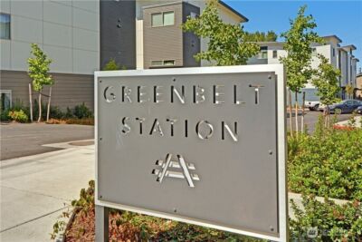 8706 S 42nd Avenue , Seattle, WA 98118 - Photo 17