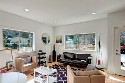 8706 S 42nd Avenue , Seattle, WA 98118 - Photo 2