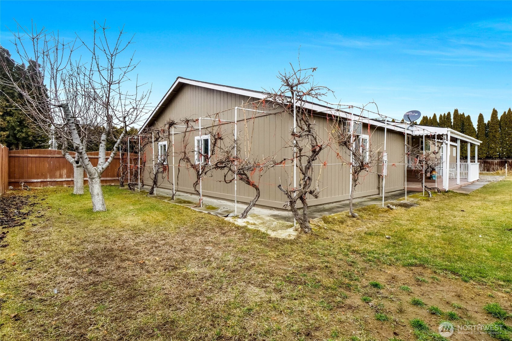 3431 Firouzi Drive NE, Moses Lake, WA 98837