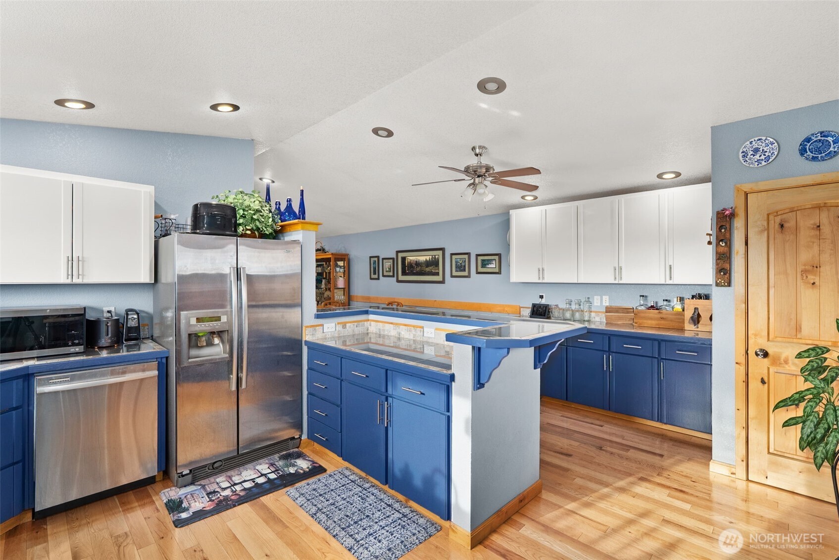 222 Volcano Lane , Chehalis, WA 98532