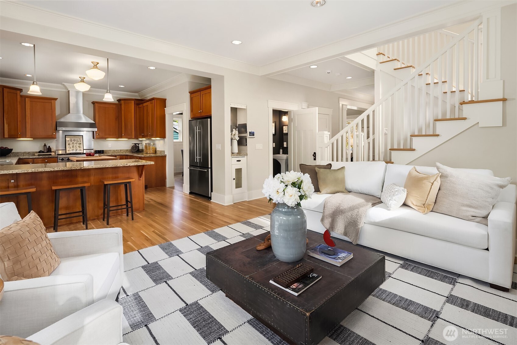 5113 47th Avenue NE, Seattle, WA 98105