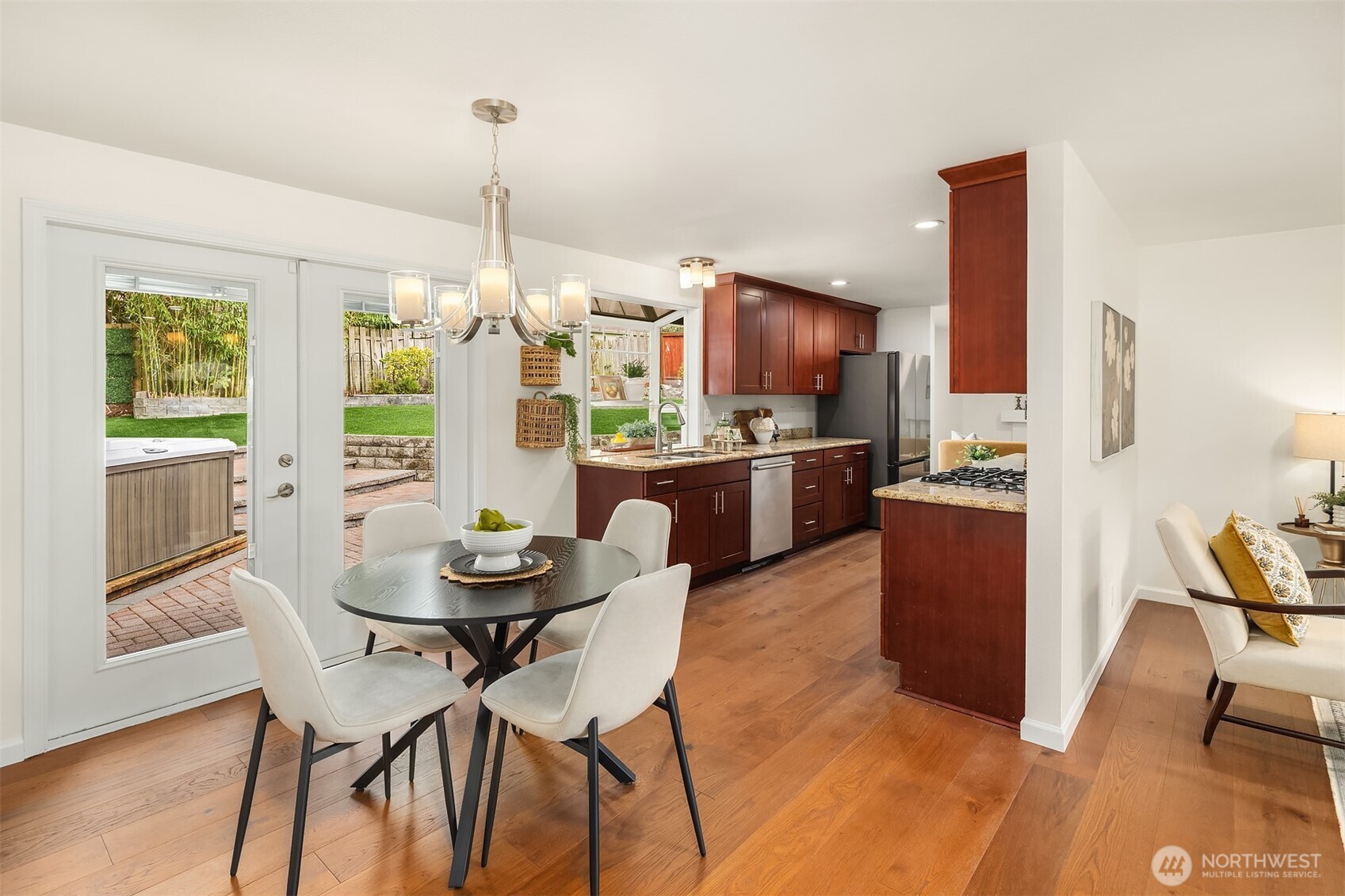 16708 NE 91st Place , Redmond, WA 98052-3706