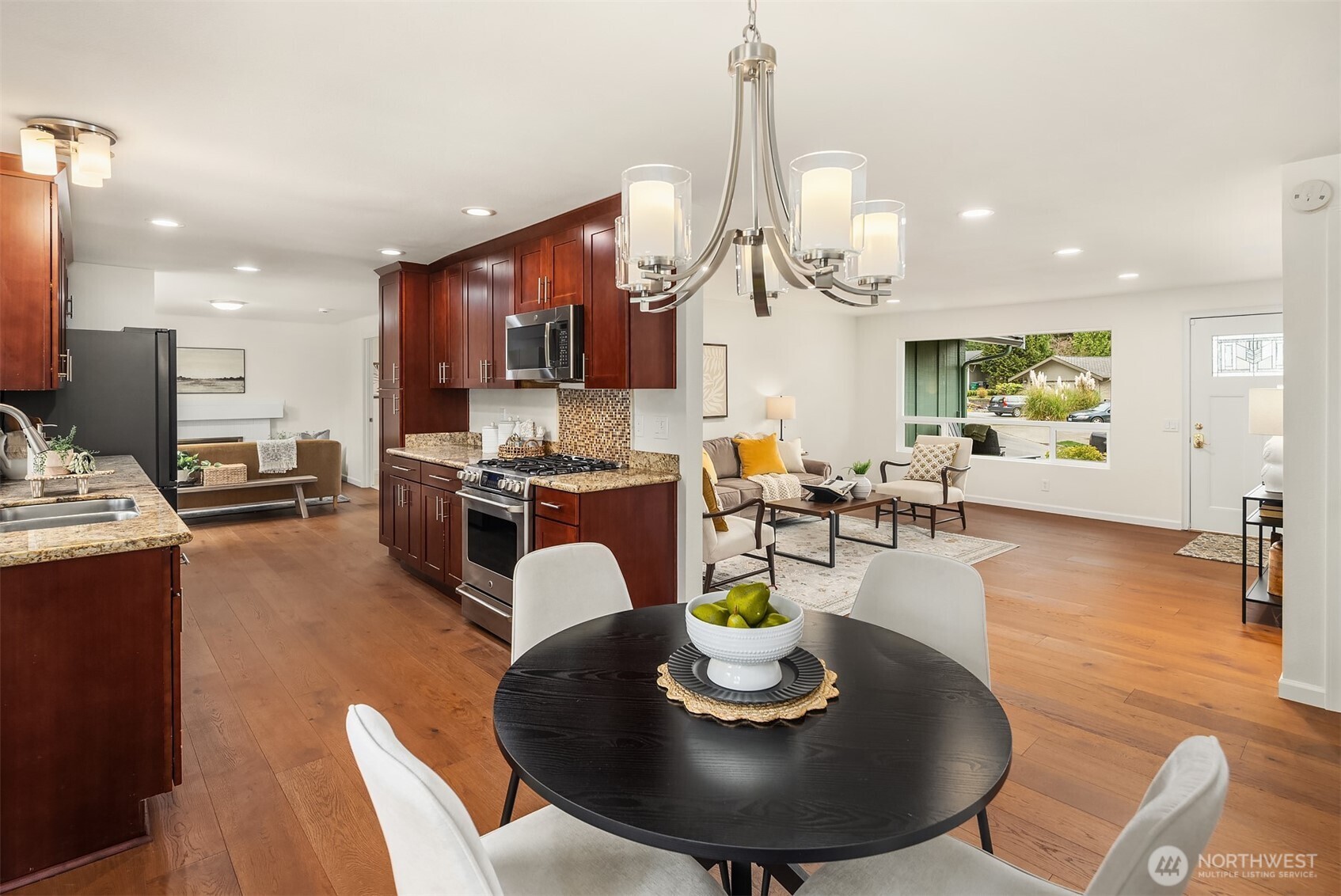 16708 NE 91st Place , Redmond, WA 98052-3706