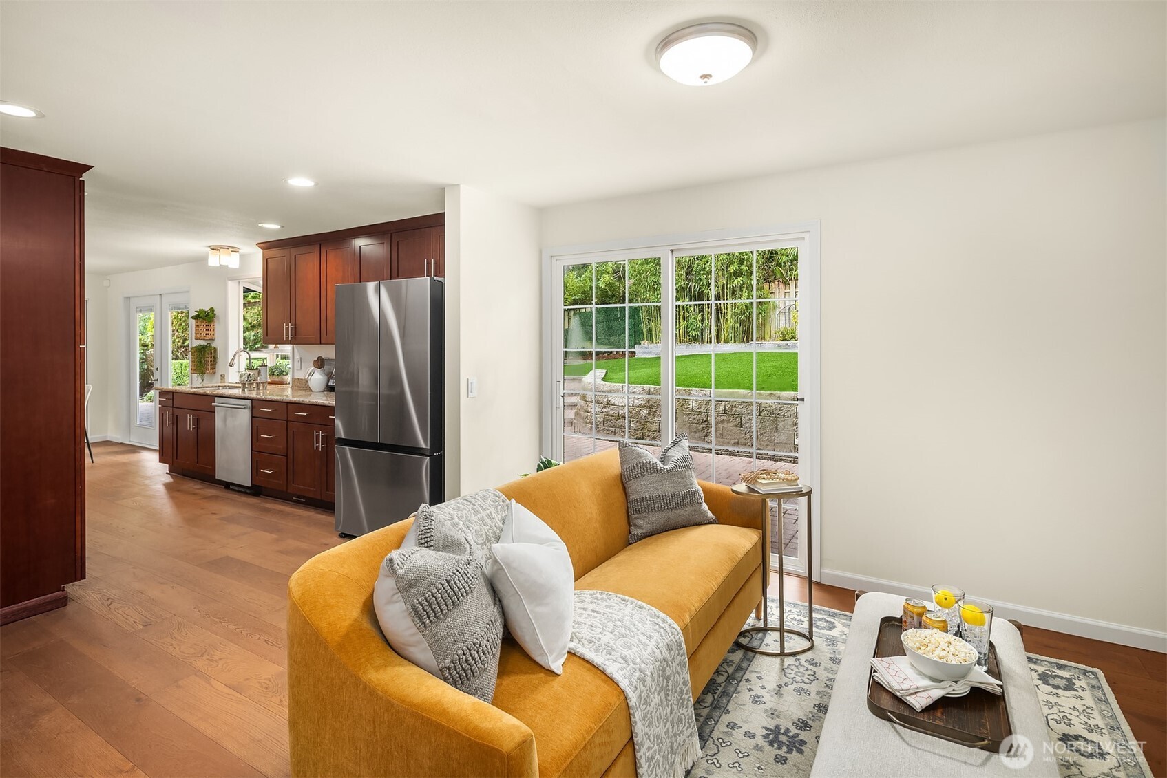16708 NE 91st Place , Redmond, WA 98052-3706