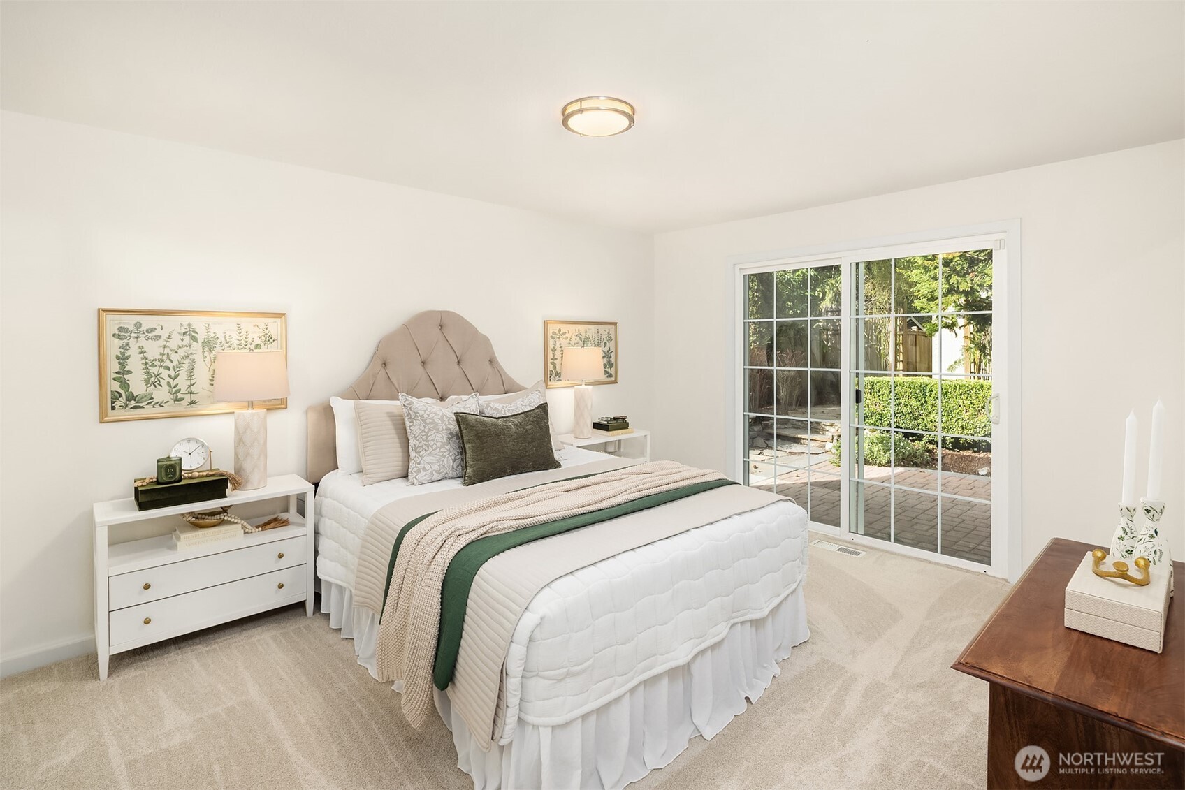 16708 NE 91st Place , Redmond, WA 98052-3706