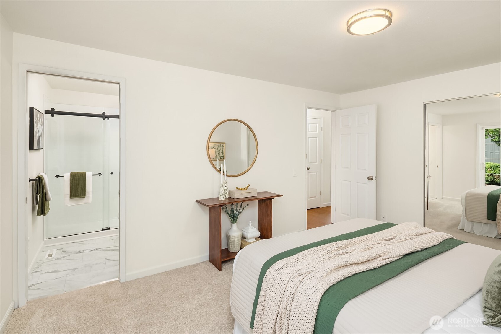 16708 NE 91st Place , Redmond, WA 98052-3706
