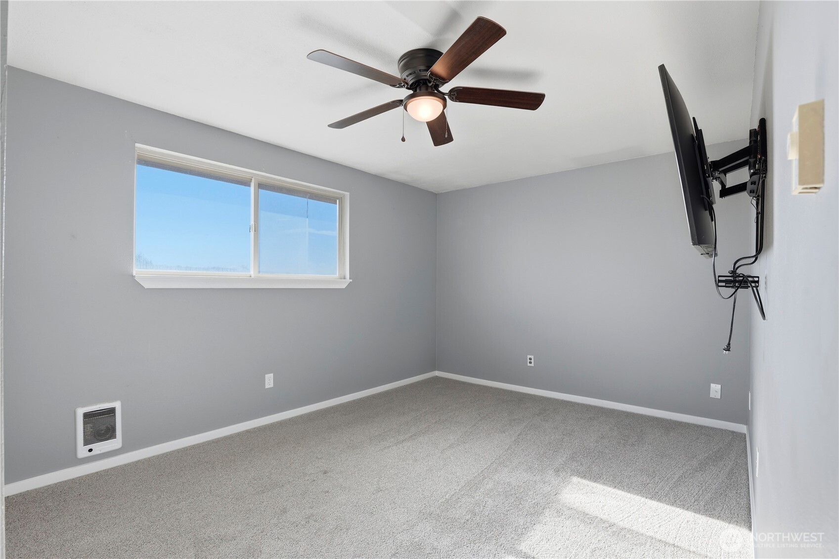 342 Sole Road , Selah, WA 98942