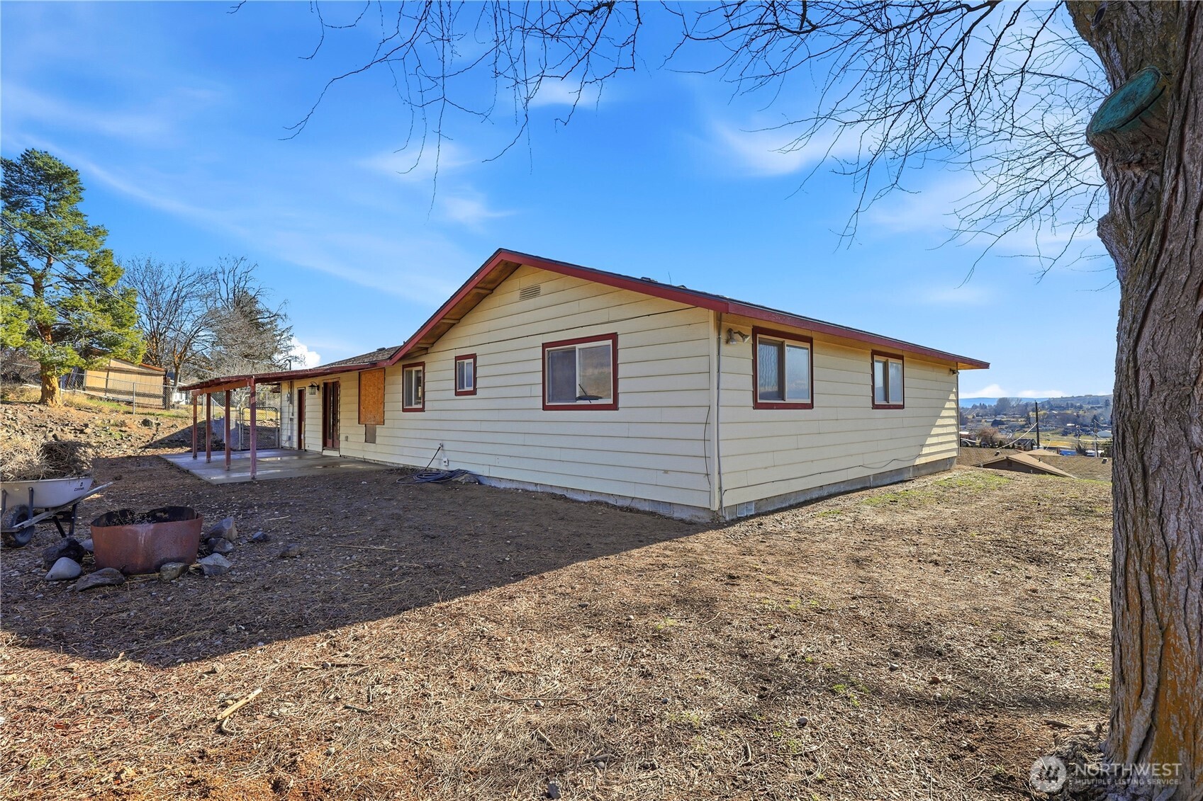 342 Sole Road , Selah, WA 98942