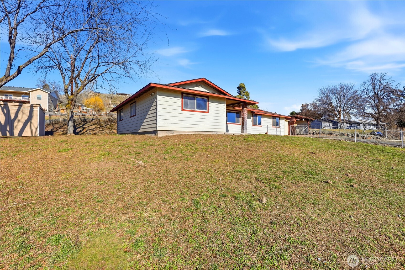 342 Sole Road , Selah, WA 98942