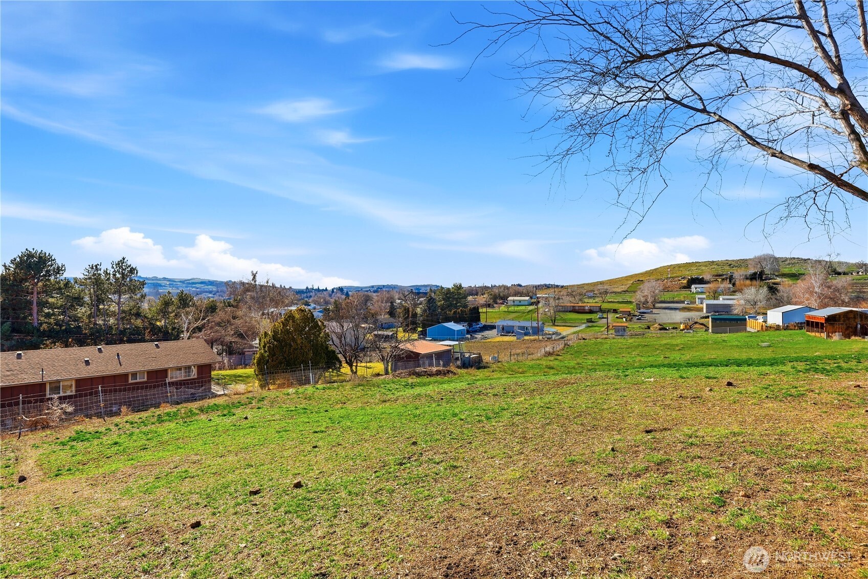 342 Sole Road , Selah, WA 98942