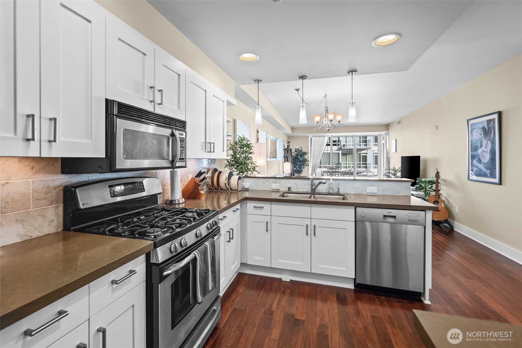 320 Washington Avenue #408, Bremerton, WA 98337