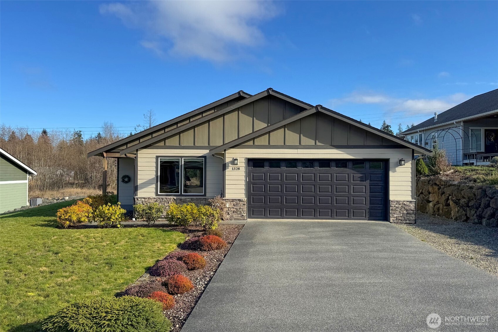 1328 Morning Court , Port Angeles, WA 98362