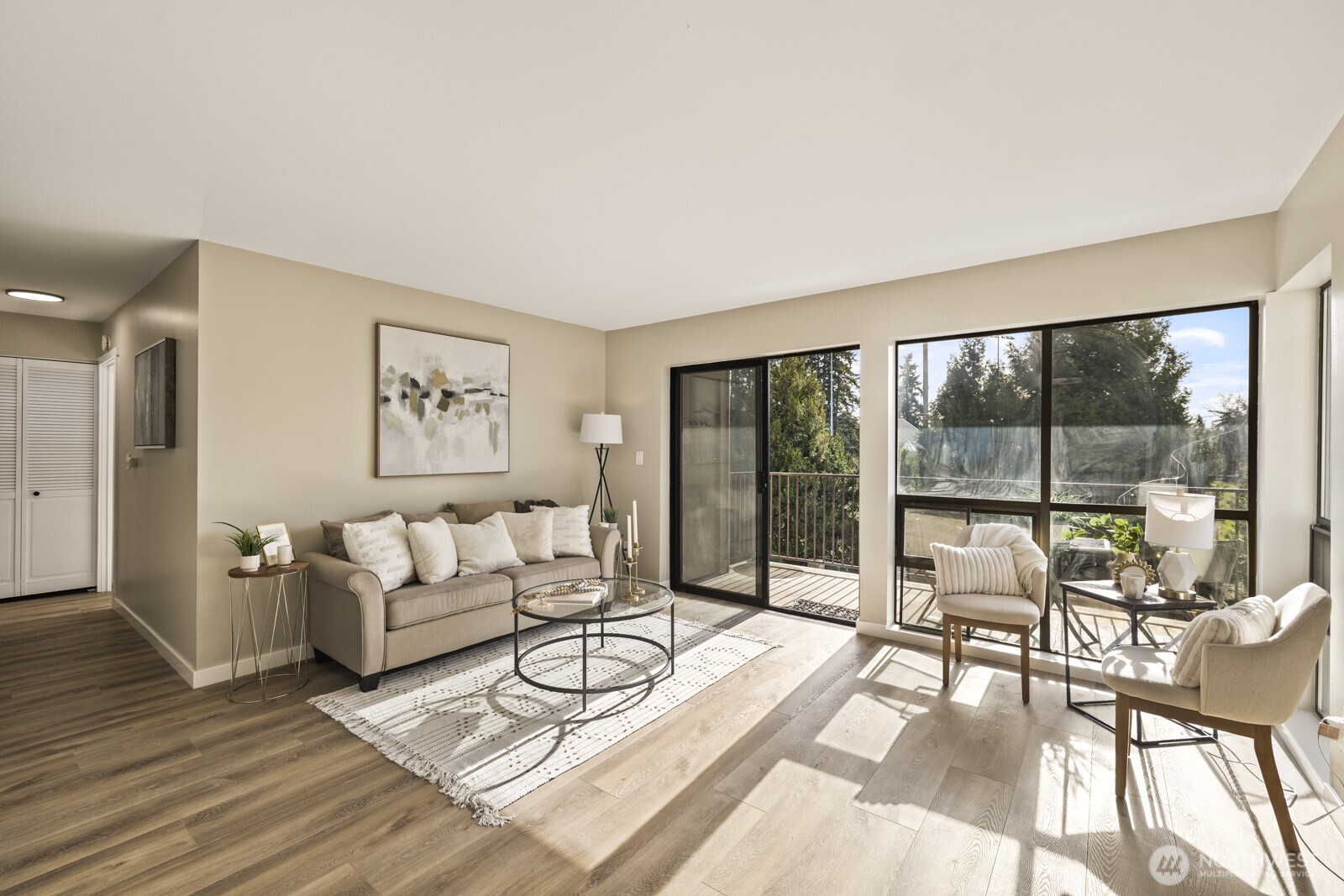 13201 Linden Avenue N #306A, Seattle, WA 98133