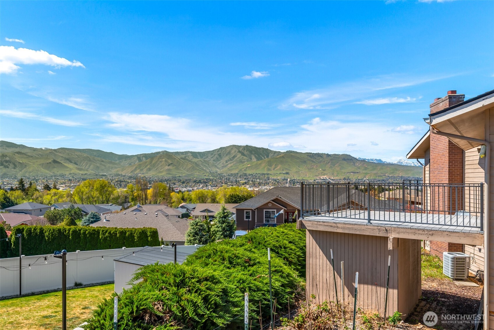 570 Bengal Lane , East Wenatchee, WA 98802