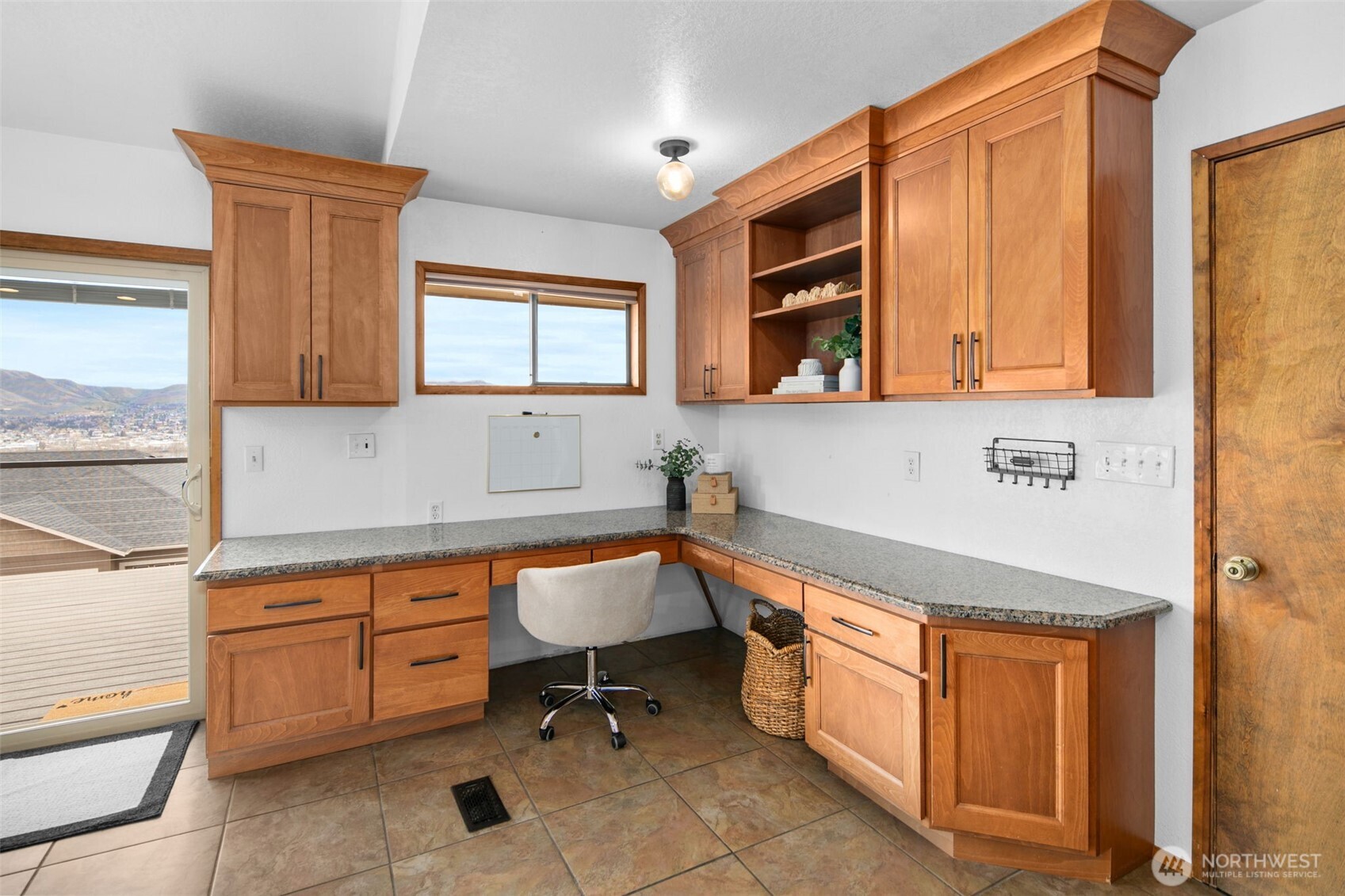 570 Bengal Lane , East Wenatchee, WA 98802