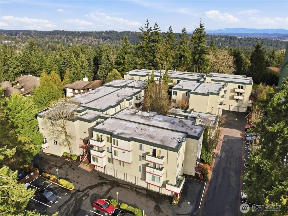 18102 15th Avenue NE #B210, Shoreline, WA 98155