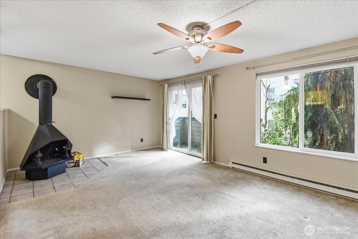 18102 15th Avenue NE #B210, Shoreline, WA 98155