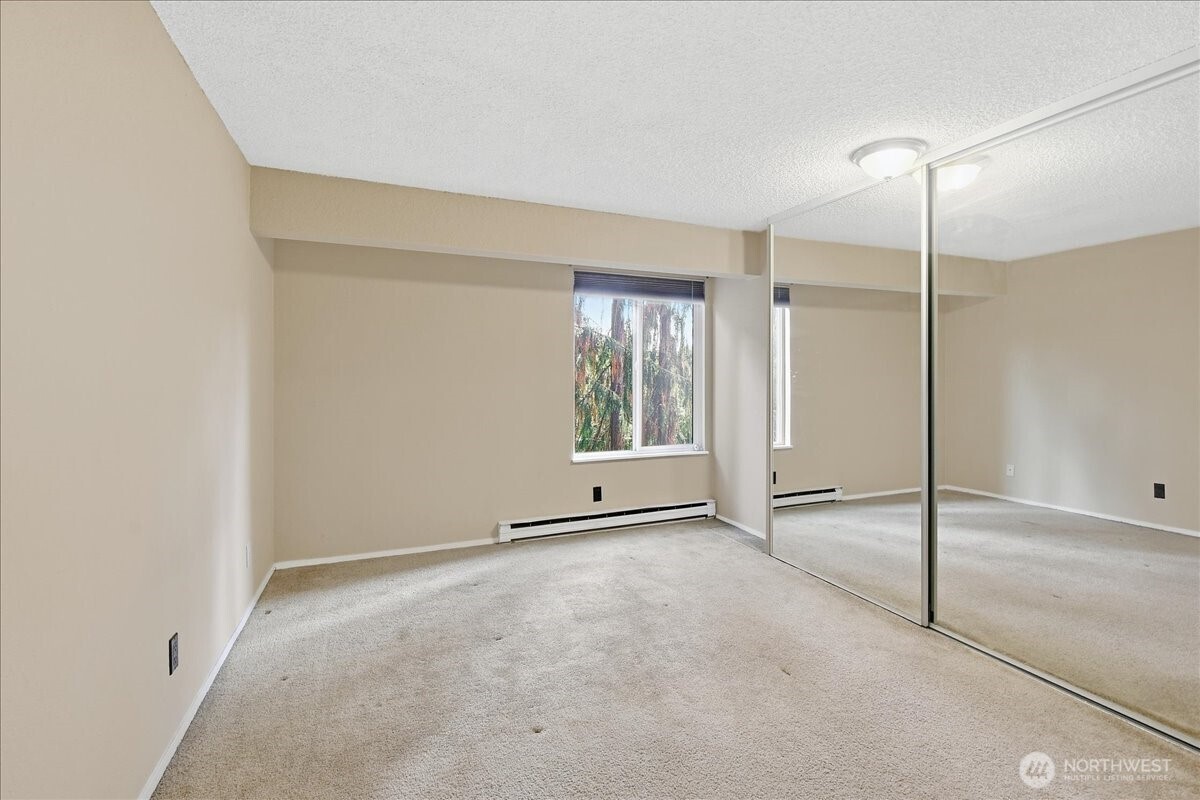 18102 15th Avenue NE #B210, Shoreline, WA 98155