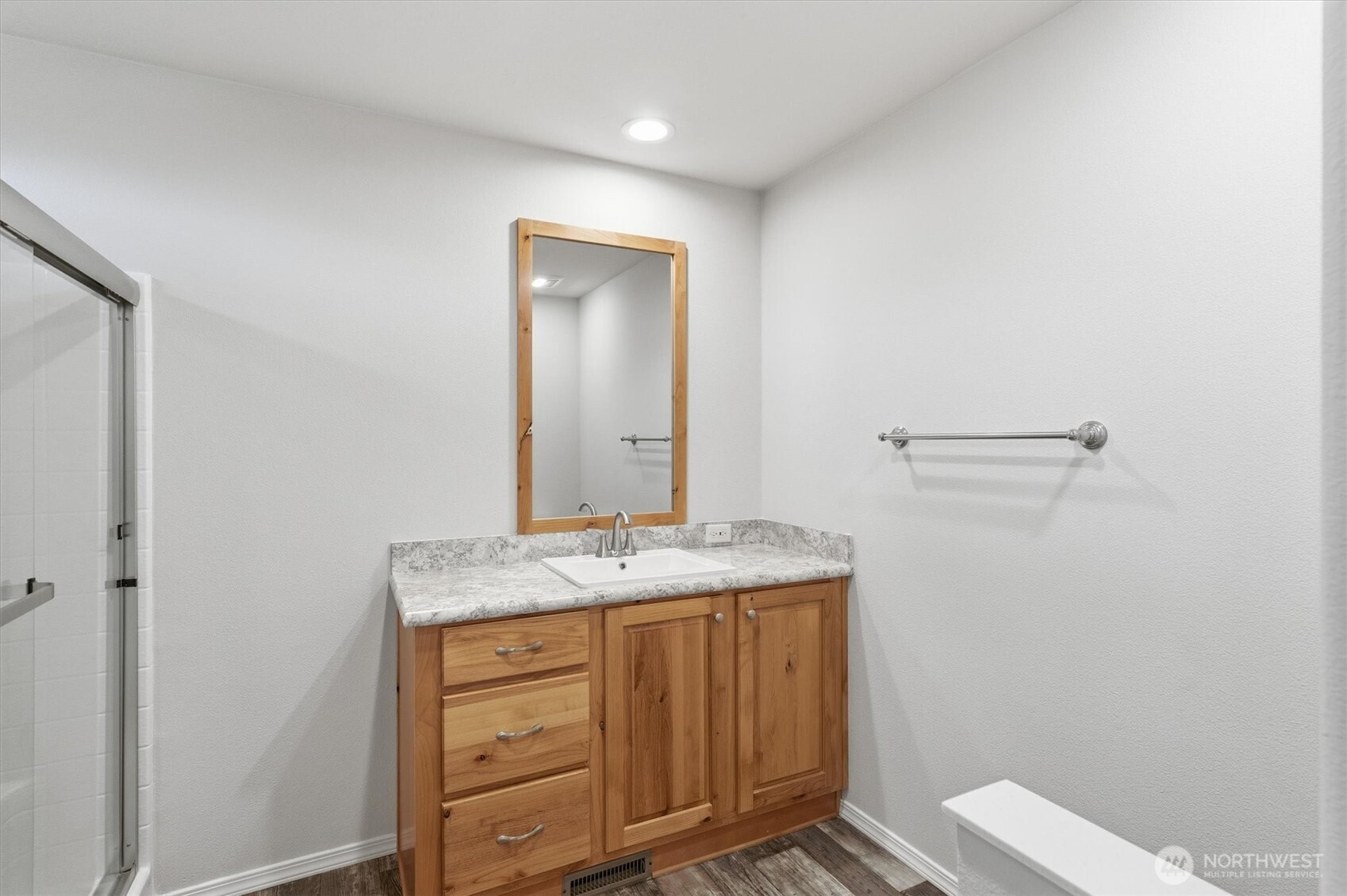 601 Helton Street , Castle Rock, WA 98611