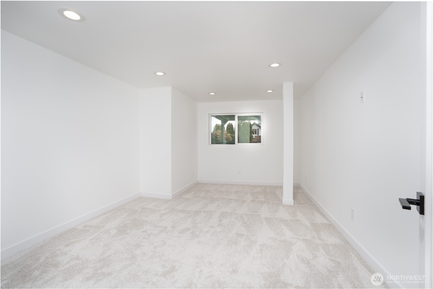 1206 E 29th st , Tacoma, WA 98404