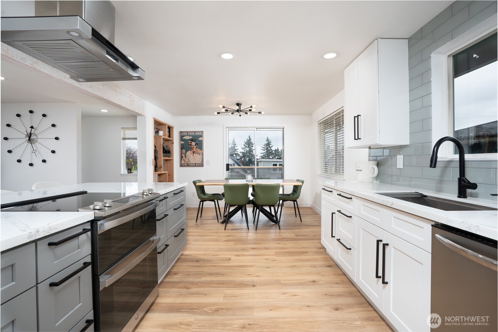 1206 E 29th st , Tacoma, WA 98404