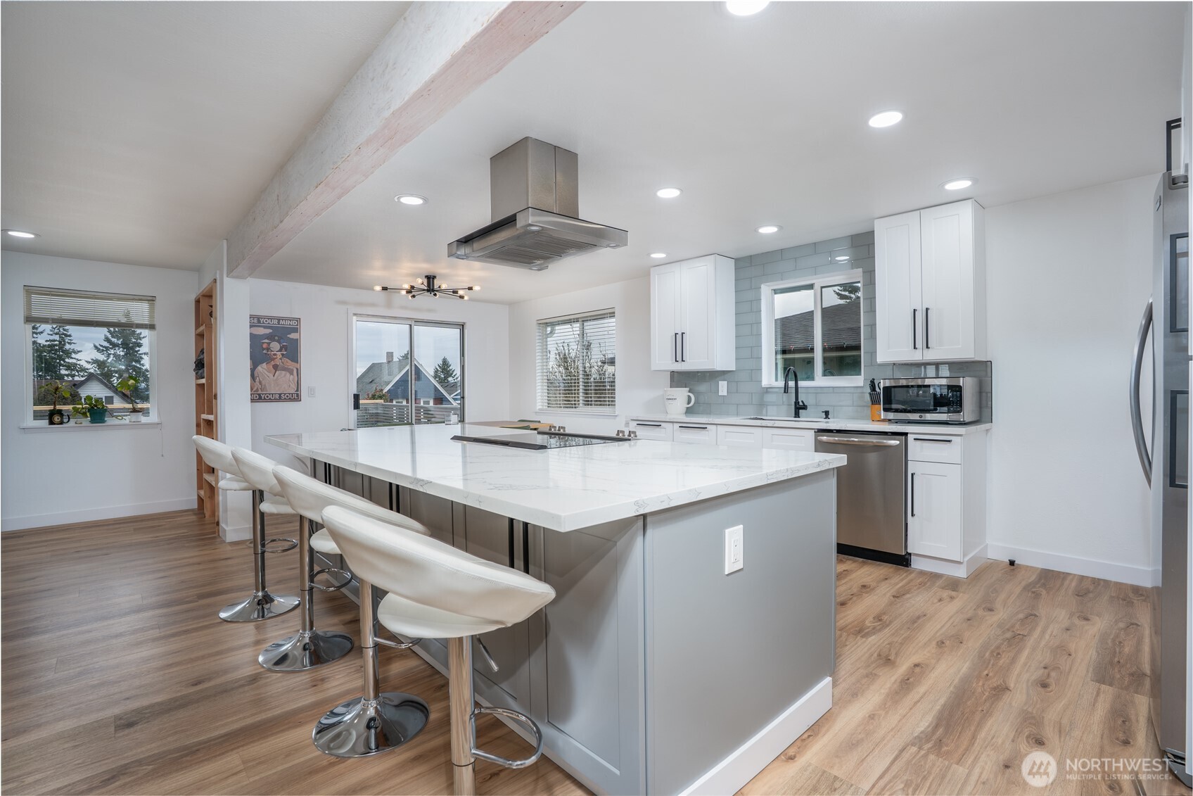 1206 E 29th st , Tacoma, WA 98404