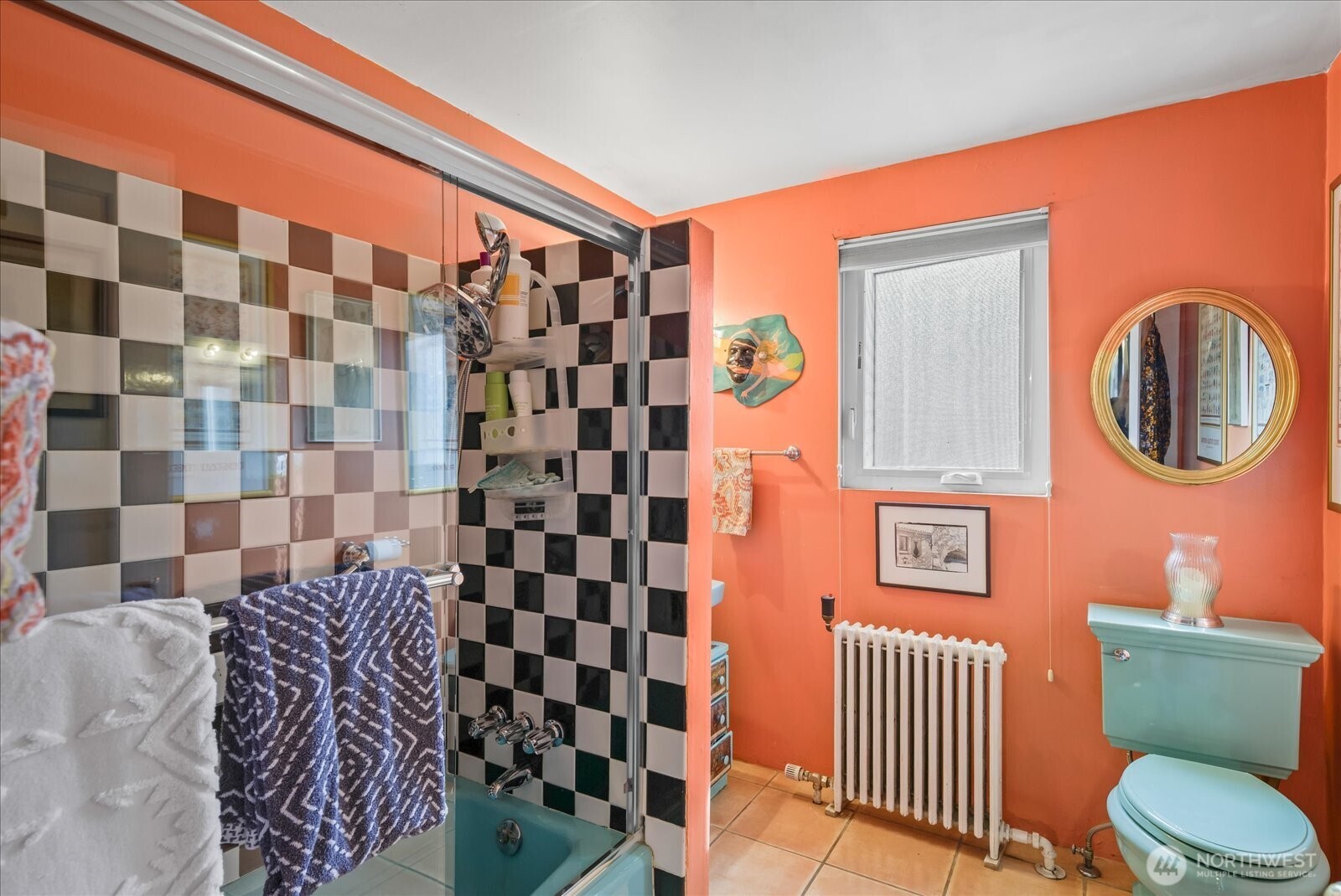 5833 Woodlawn Avenue N, Seattle, WA 98103