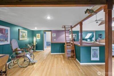 5833 Woodlawn Avenue N, Seattle, WA 98103 - Photo 17