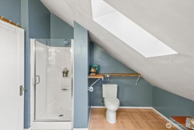 5833 Woodlawn Avenue N, Seattle, WA 98103 - Photo 24