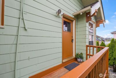 5833 Woodlawn Avenue N, Seattle, WA 98103 - Photo 27