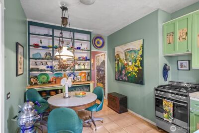 5833 Woodlawn Avenue N, Seattle, WA 98103 - Photo 8