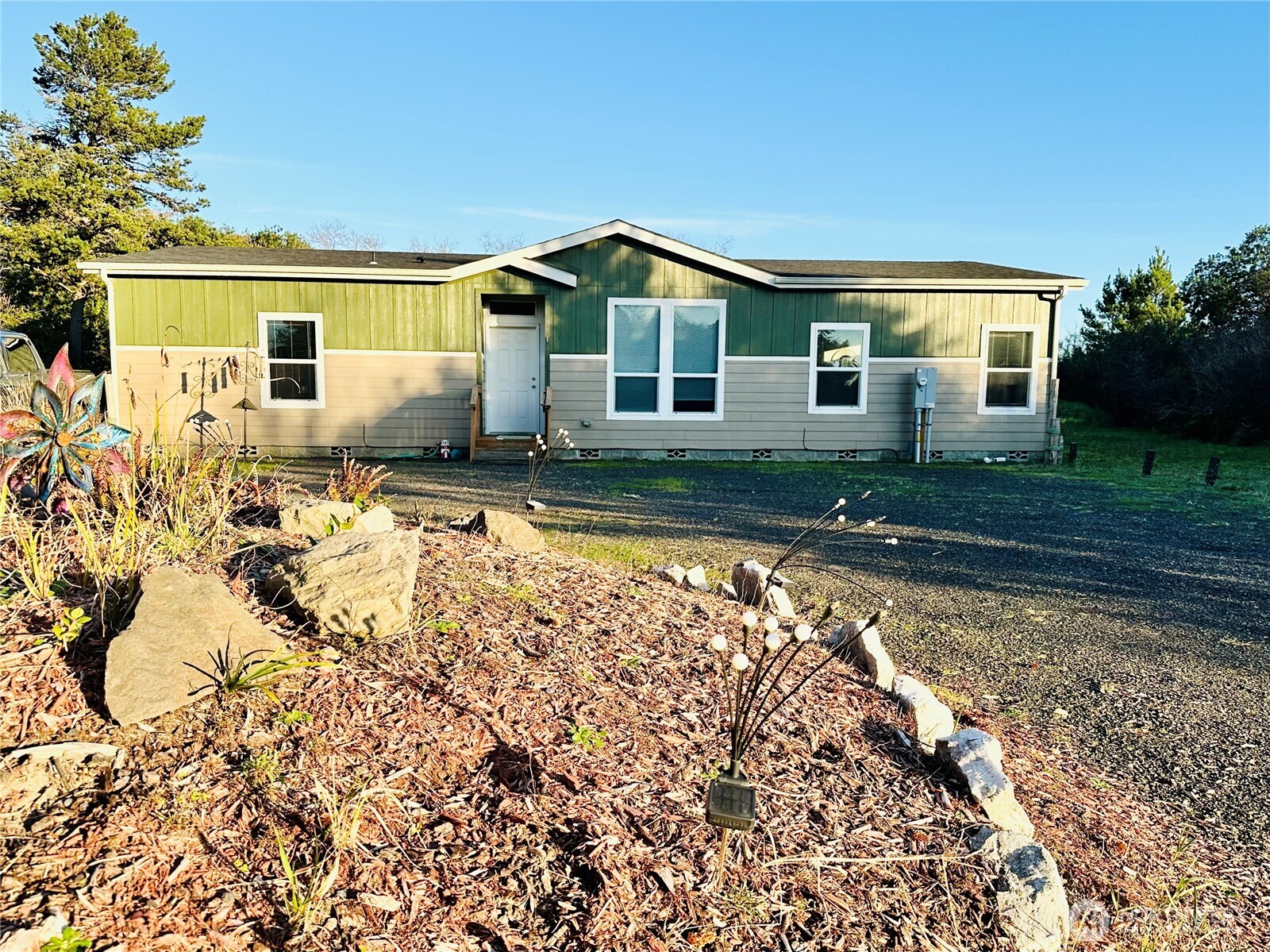 331 Palmer Street SW, Ocean Shores, WA 98569