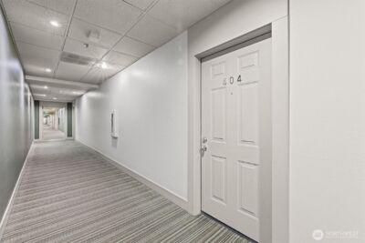 526 1st Avenue S #404, Seattle, WA 98104 - Photo 2