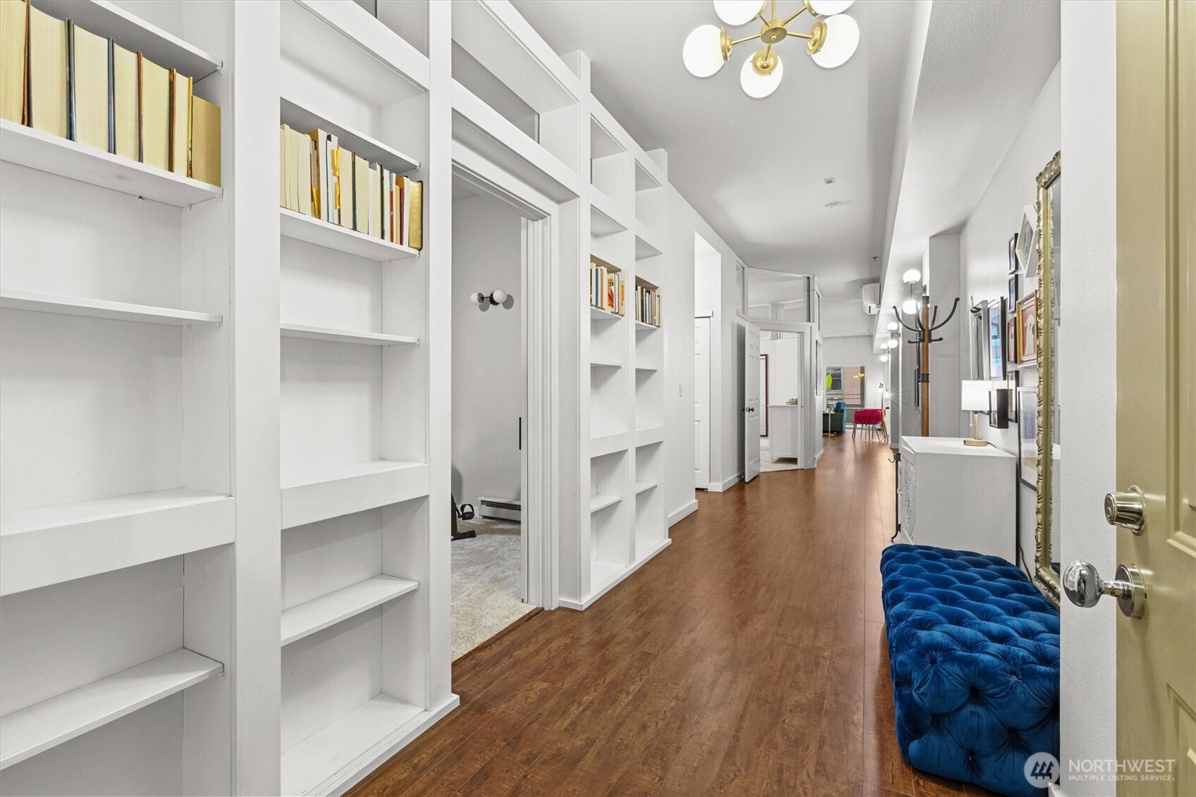 526 1st Avenue S #404, Seattle, WA 98104