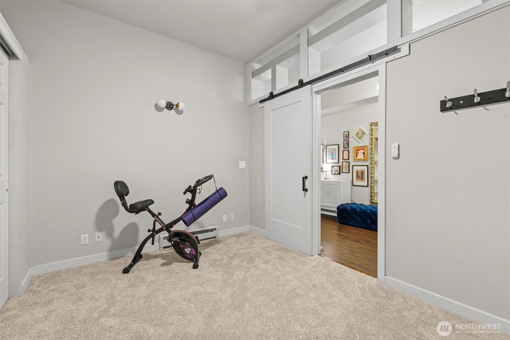 526 1st Avenue S #404, Seattle, WA 98104