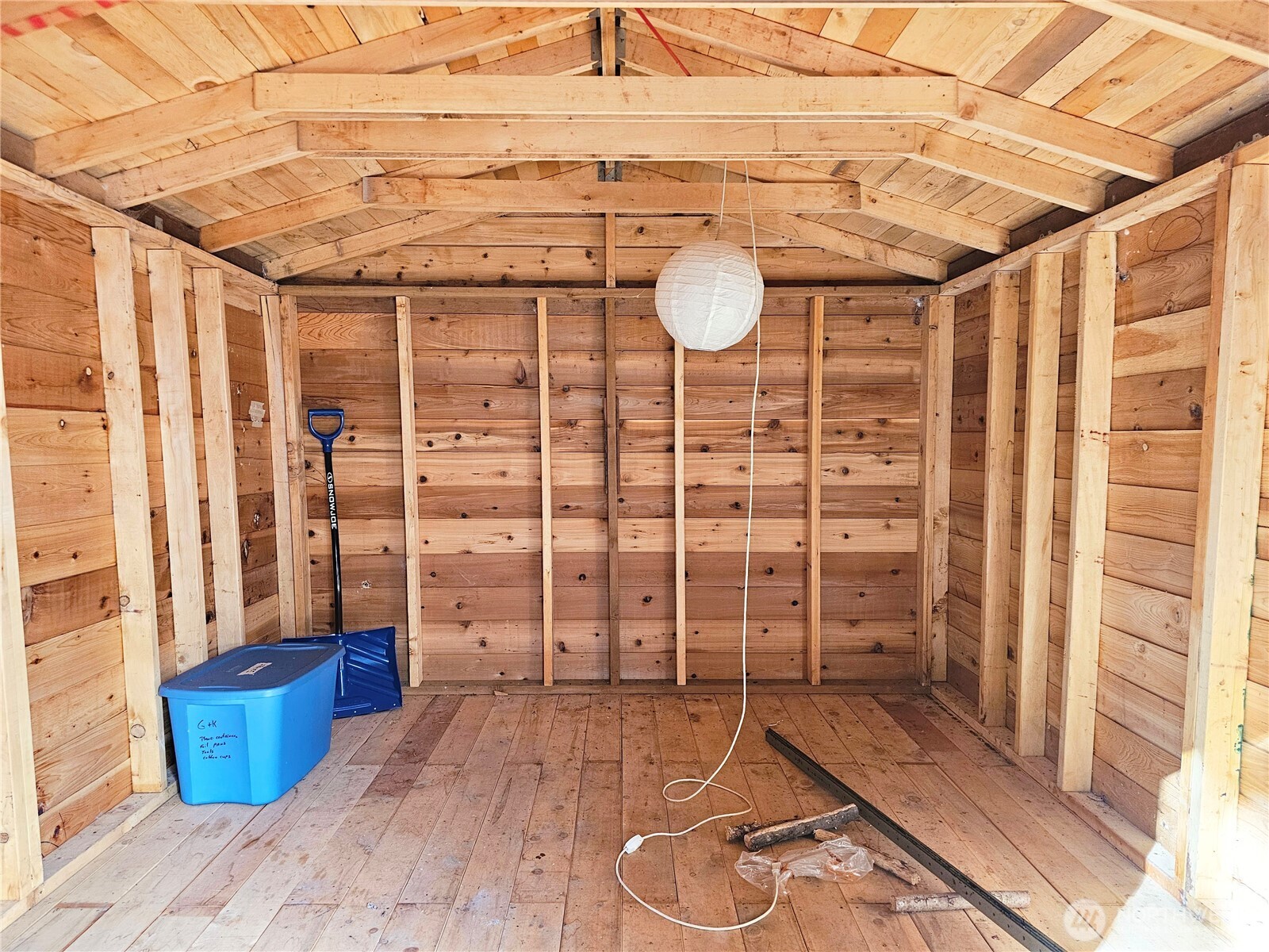 121 Bay View Avenue , Brinnon, WA 98320