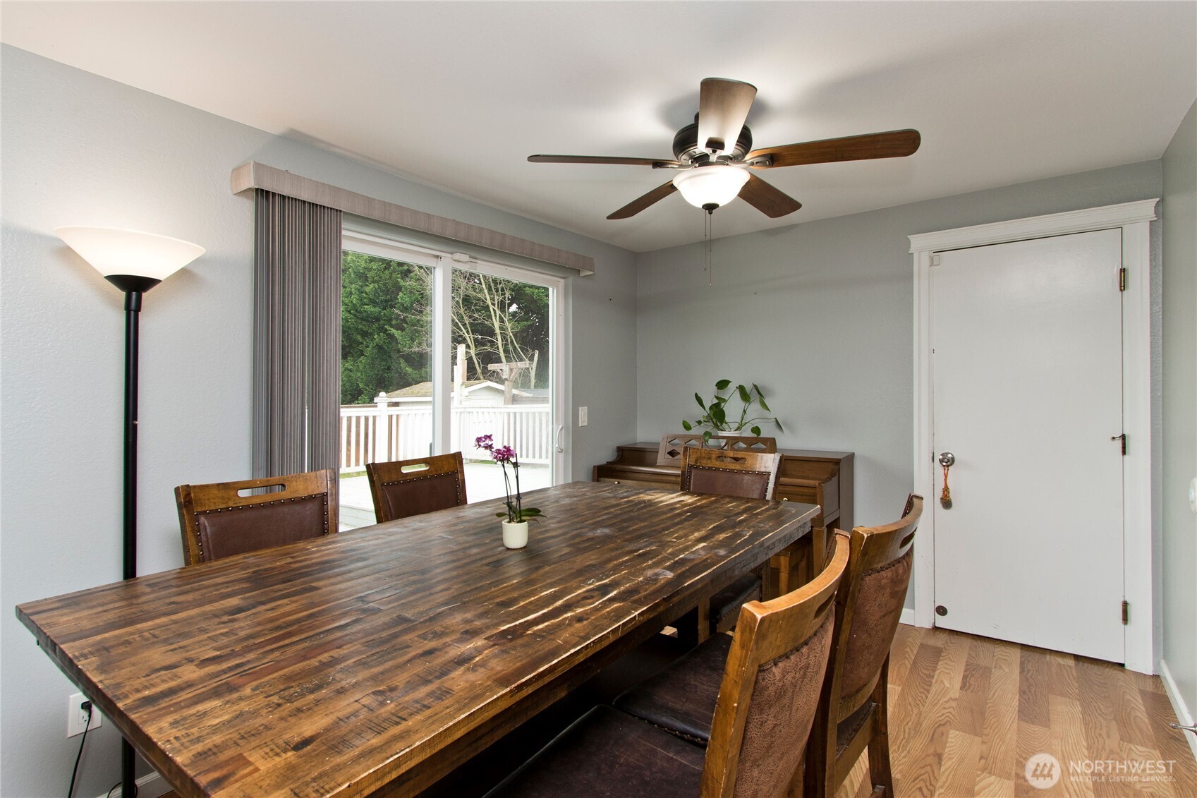 10319 SE 228th Street , Kent, WA 98031