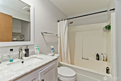 10319 SE 228th Street , Kent, WA 98031 - Photo 18