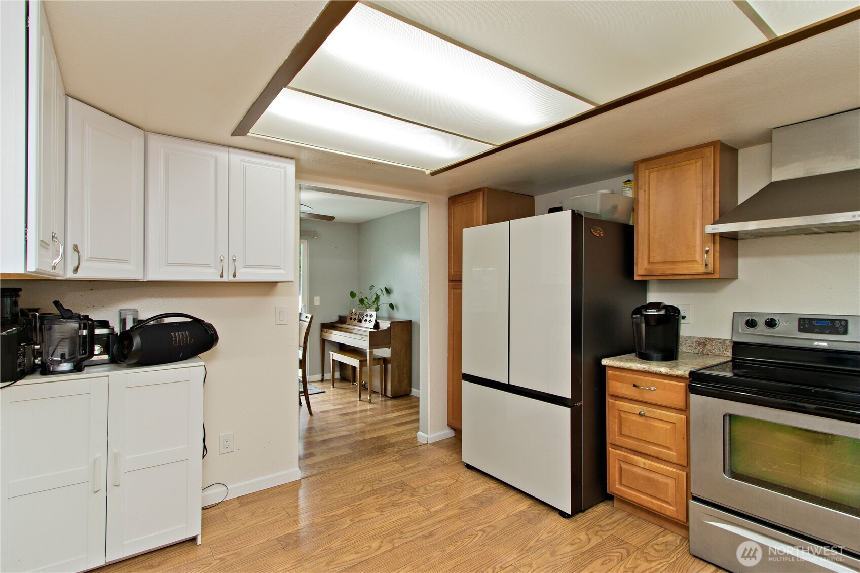 10319 SE 228th Street , Kent, WA 98031