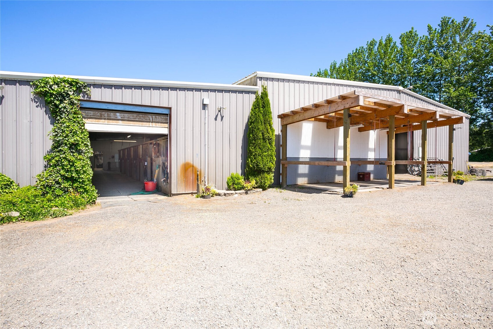 2176 Burk Road , Blaine, WA 98230
