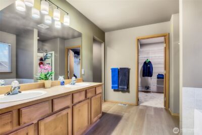9406 225th Way NE, Redmond, WA 98053 - Photo 13