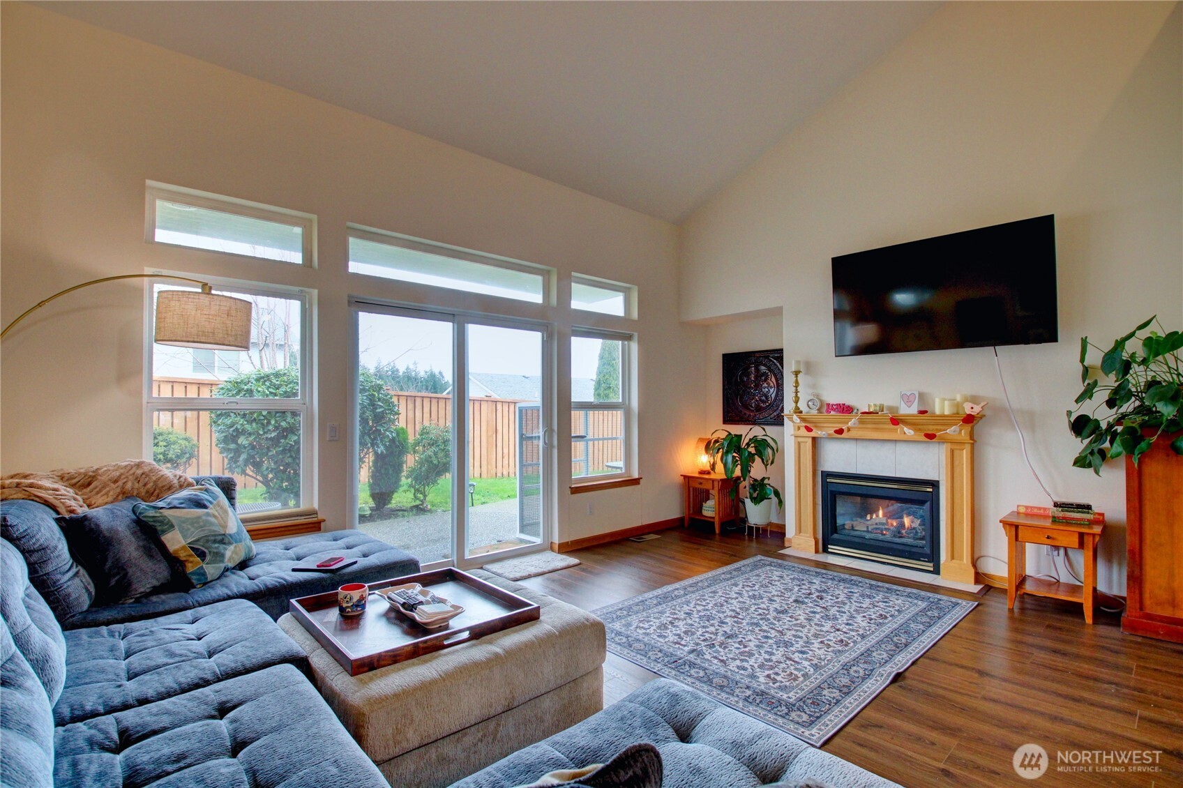 170 NW 13th Court , Oak Harbor, WA 98277