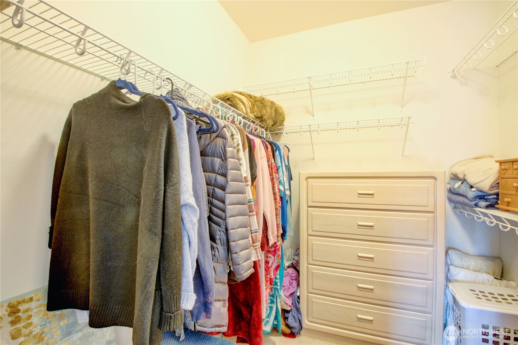 170 NW 13th Court , Oak Harbor, WA 98277