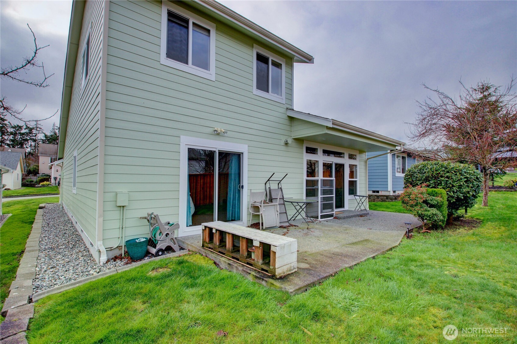170 NW 13th Court , Oak Harbor, WA 98277