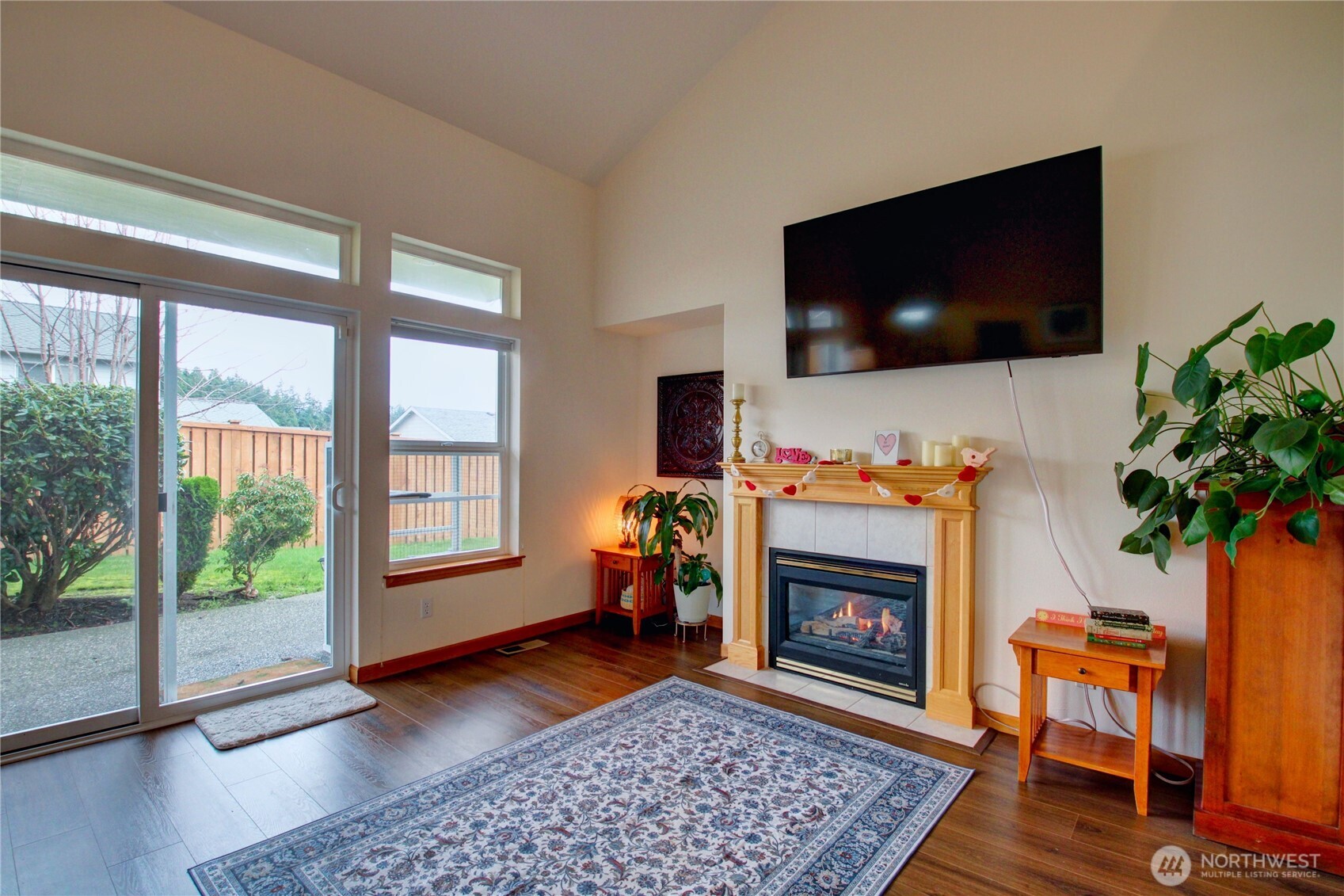 170 NW 13th Court , Oak Harbor, WA 98277