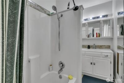 10709 Woodland Avenue E, Puyallup, WA 98373 - Photo 15