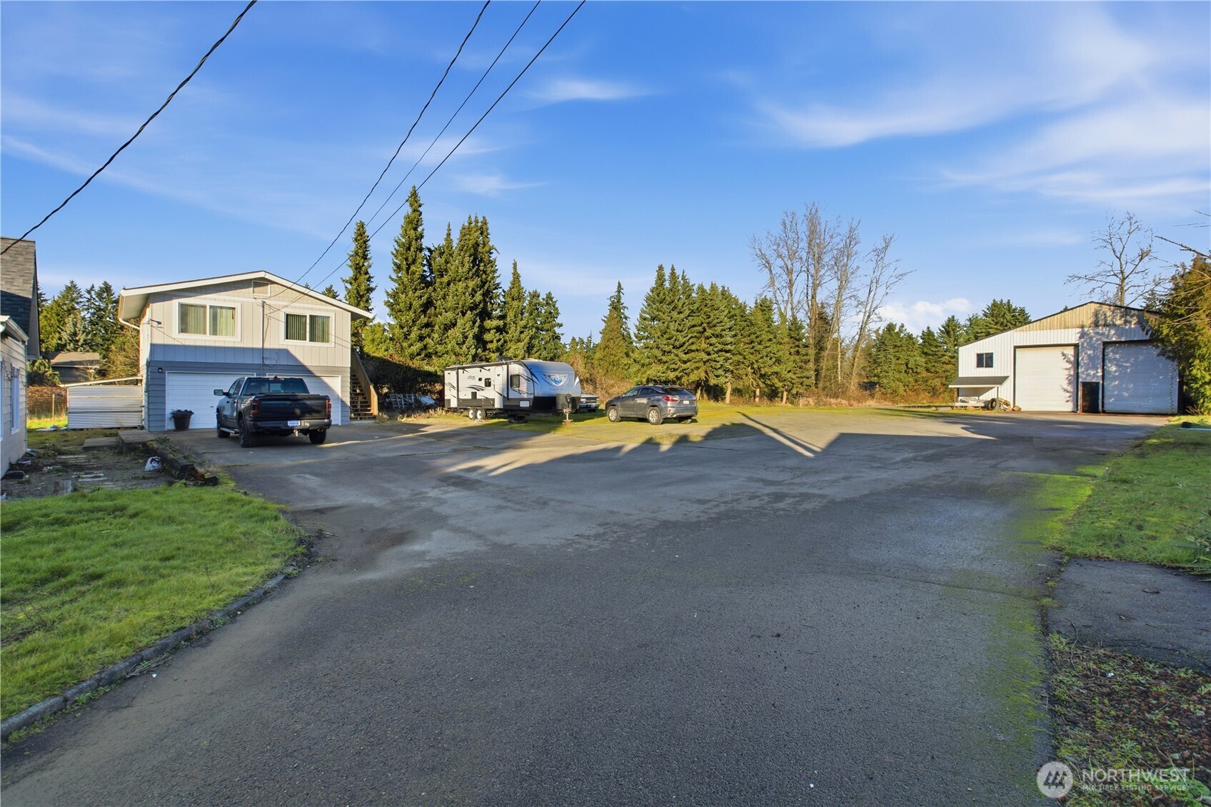 10709 Woodland Avenue E, Puyallup, WA 98373